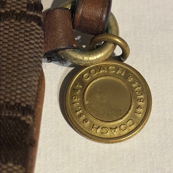 Preowned Coach Wristlet | 40028 Signature Brown Canvas - Picture 2 of 8